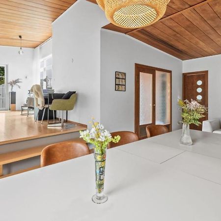 House - Villa With Garden And Hot Tub, 2 Min From Reykjavik Garthabaer Zewnętrze zdjęcie