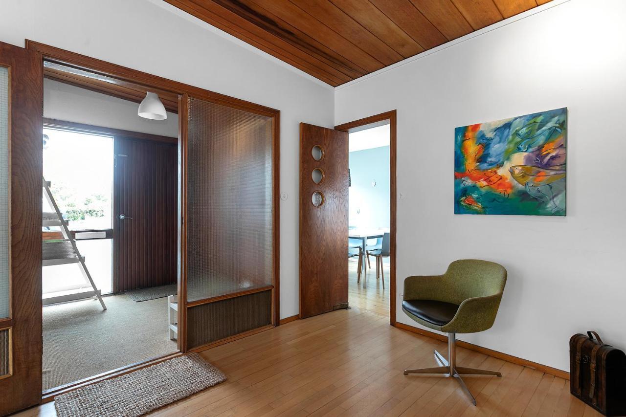 House - Villa With Garden And Hot Tub, 2 Min From Reykjavik Garthabaer Zewnętrze zdjęcie